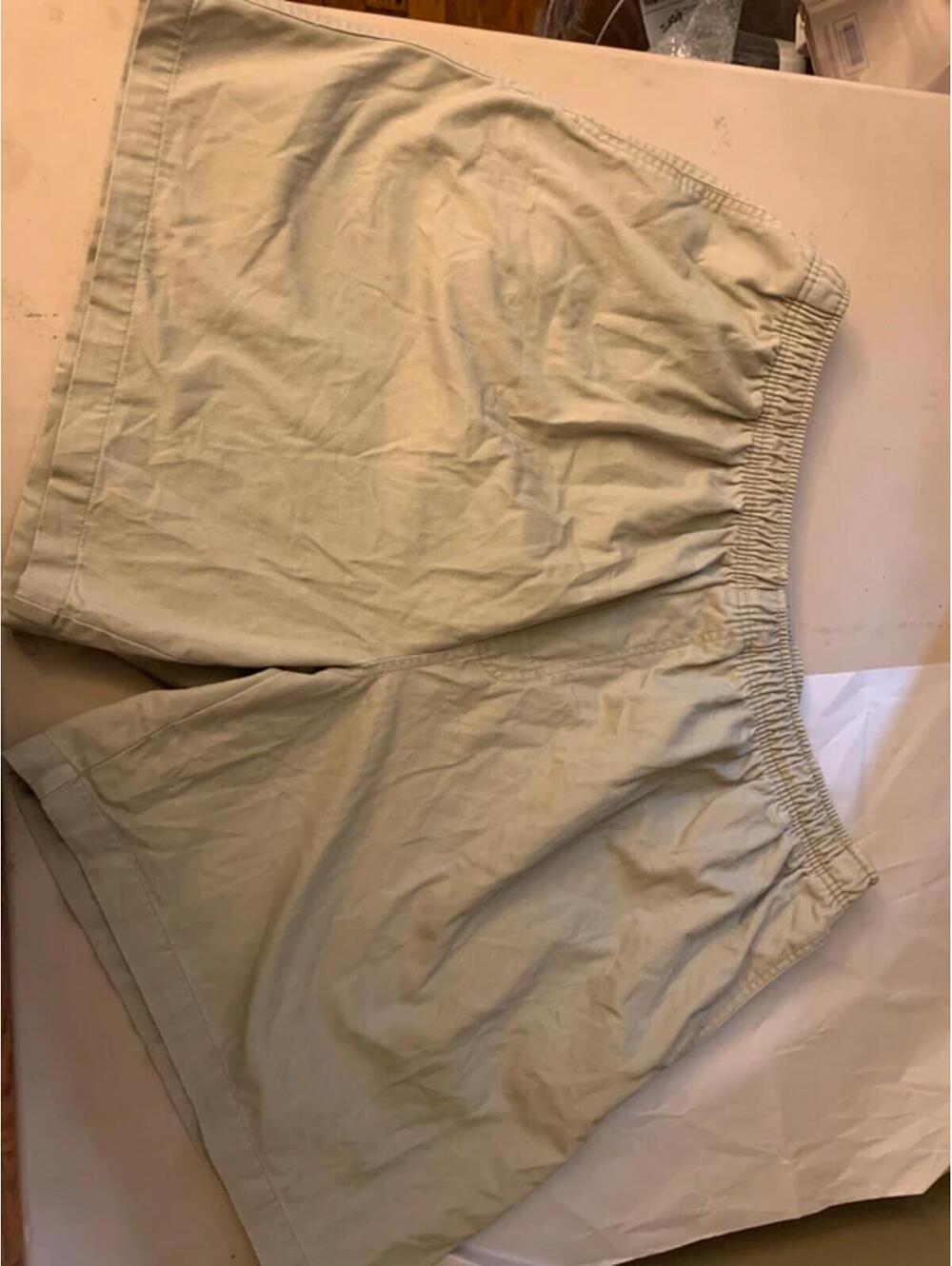 Khaki men elastic waist Sz 3x shorts